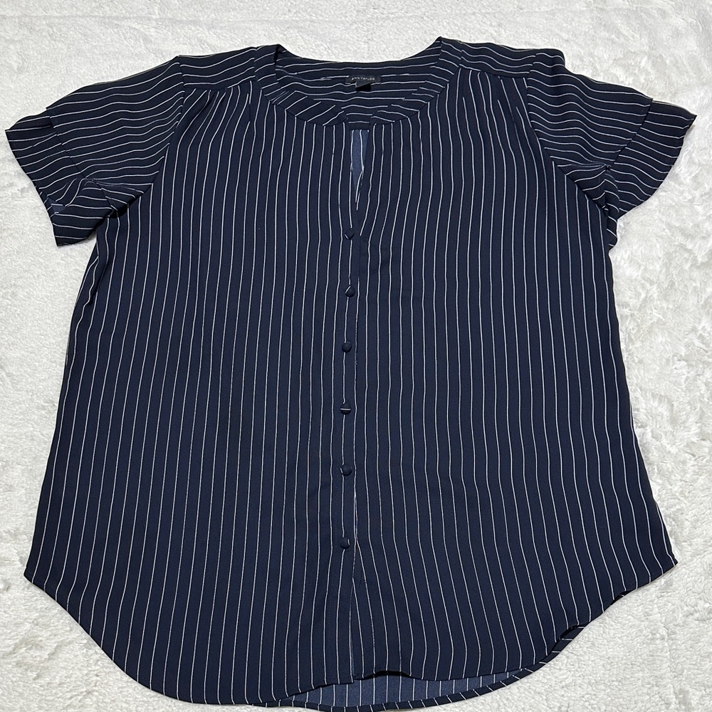 Ann Taylor | size medium | striped navy top